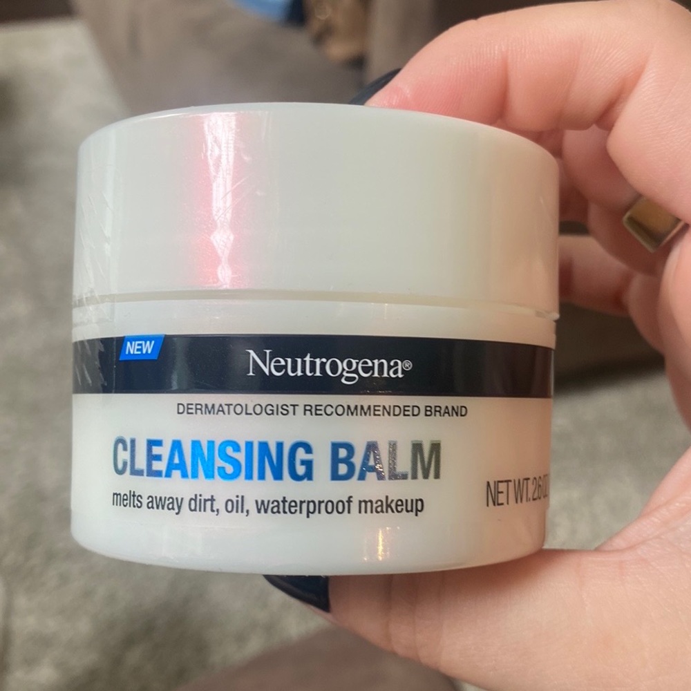 Neutrogena Cleansing Balm 2.6 fl oz BRAND NEW